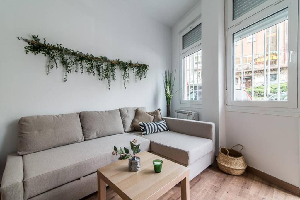#15Pin-1 Apartamento De Un Dormitorio En Tetuan Madrid Kültér fotó