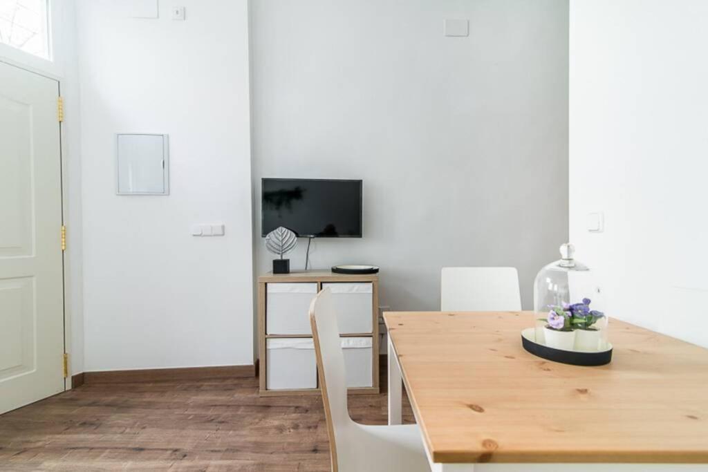 #15Pin-1 Apartamento De Un Dormitorio En Tetuan Madrid Kültér fotó